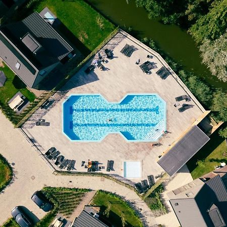 Chalet 511 Op Recreatiepark De Wielen シント・マールテン エクステリア 写真