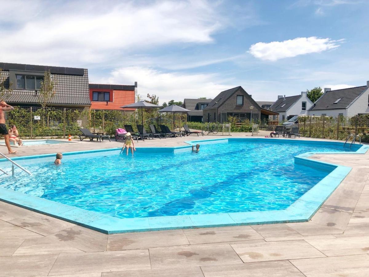 Chalet 511 Op Recreatiepark De Wielen シント・マールテン エクステリア 写真