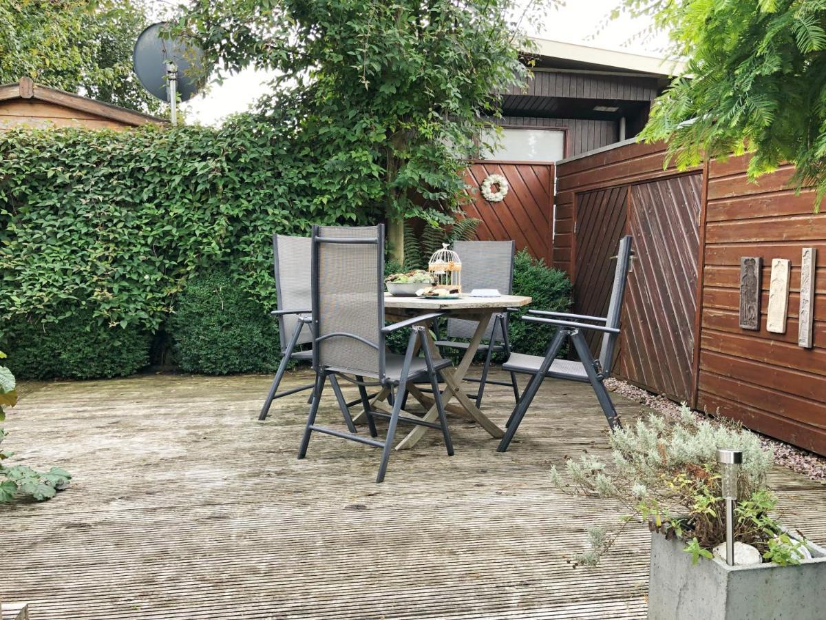 Chalet 511 Op Recreatiepark De Wielen シント・マールテン エクステリア 写真